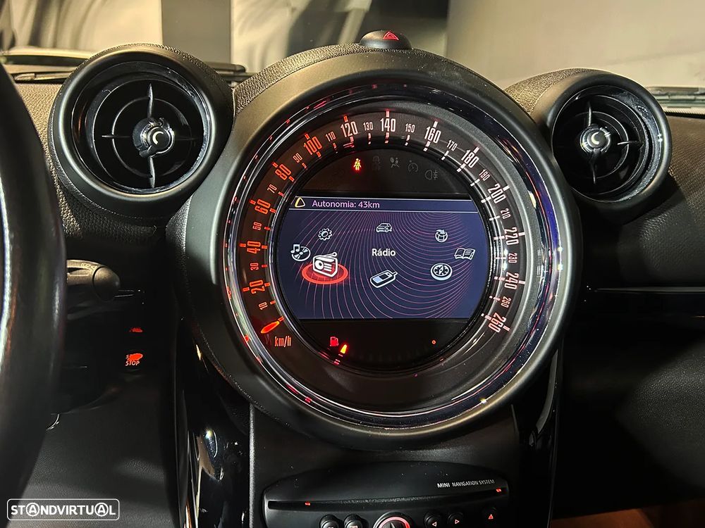 MINI Countryman Cooper SD ALL4 - 34