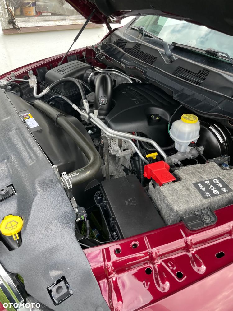 RAM 1500 5.7 Crew Cab Laramie - 17