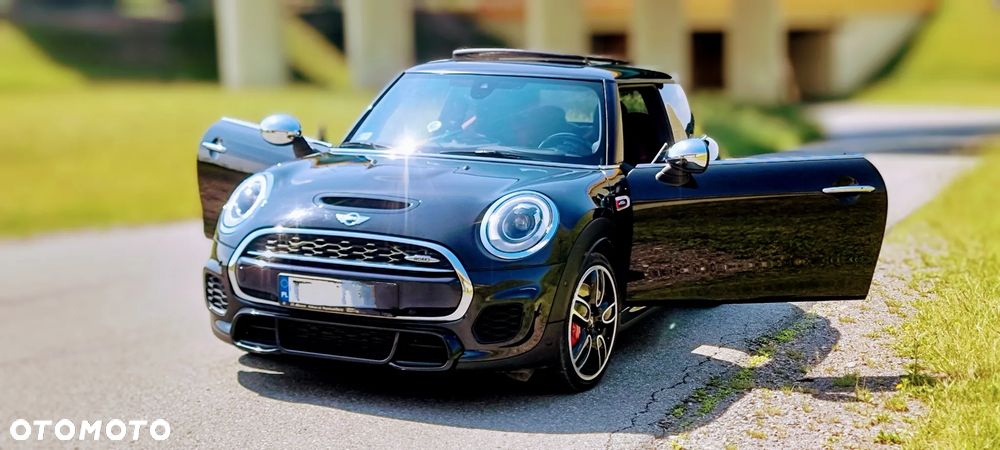 MINI John Cooper Works - 2