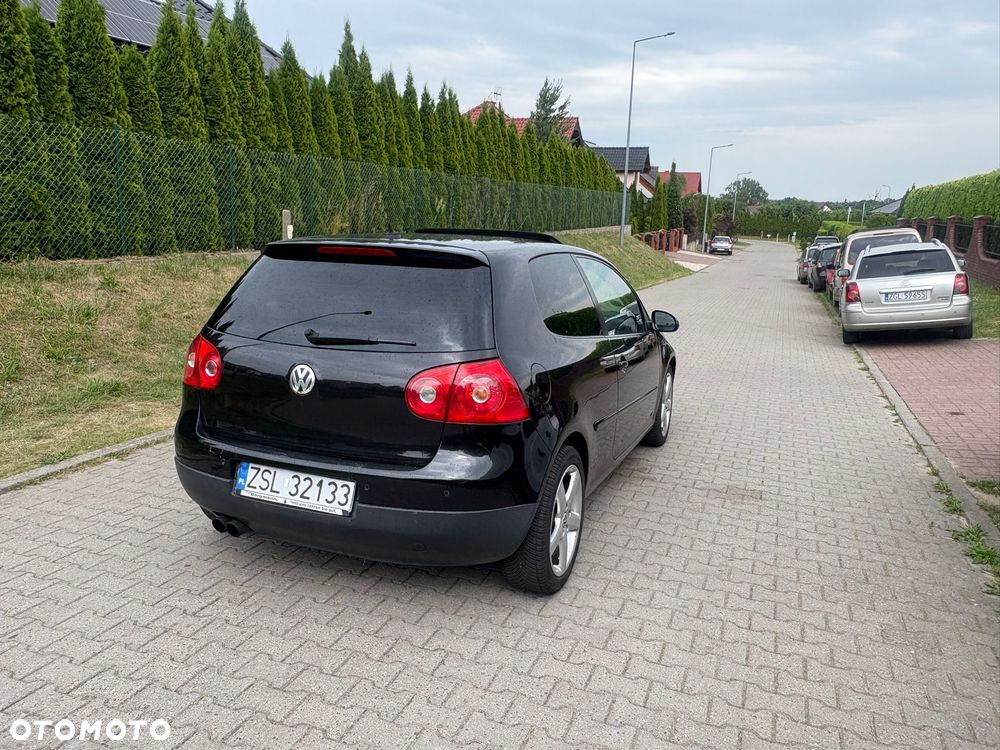 Volkswagen Golf 2.0 FSI Comfortline - 8