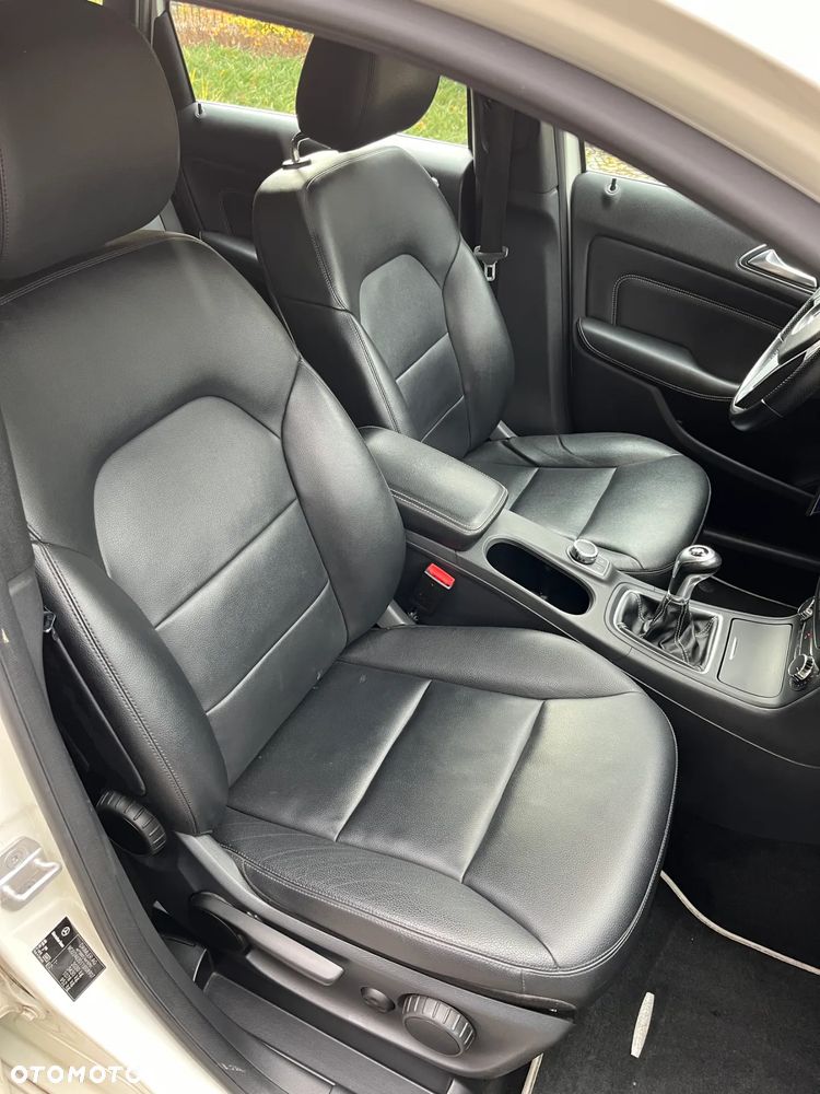 Mercedes-Benz Klasa B 200 CDI (BlueEFFICIENCY) - 15