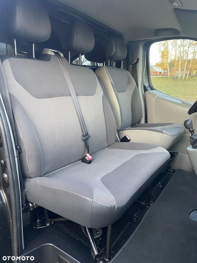 Renault TRAFIC - 11