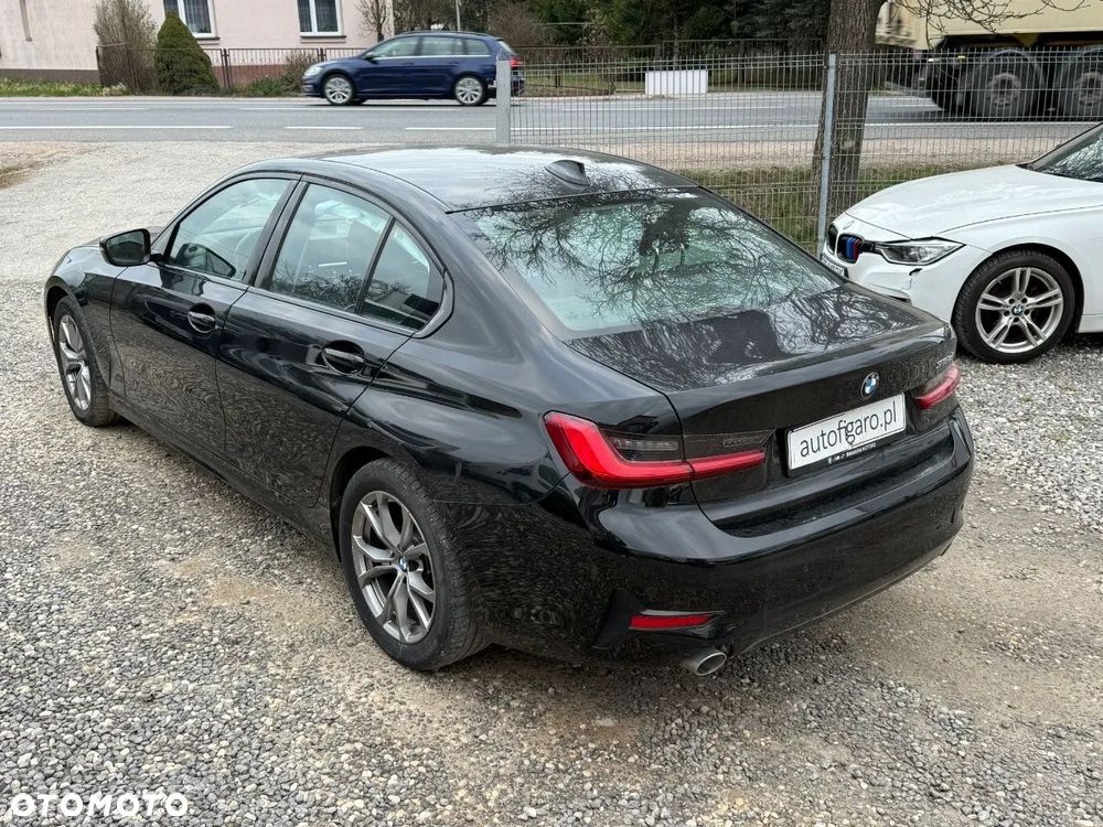 BMW Seria 3 - 8