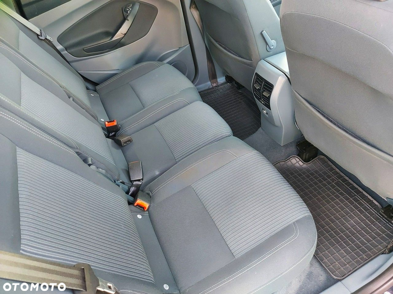 Ford C-MAX - 9