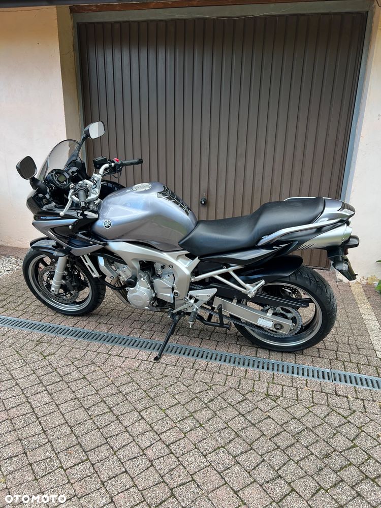Yamaha FZ6 - 5