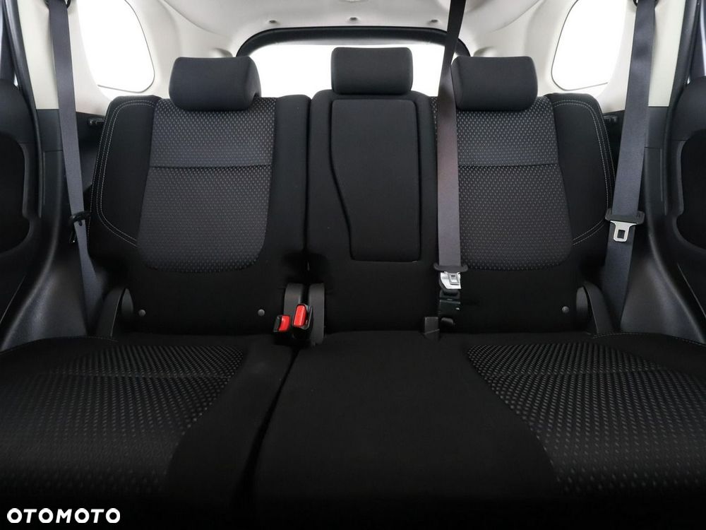 Mitsubishi Outlander 2.0 2WD CVT Diamant Edition+ - 19