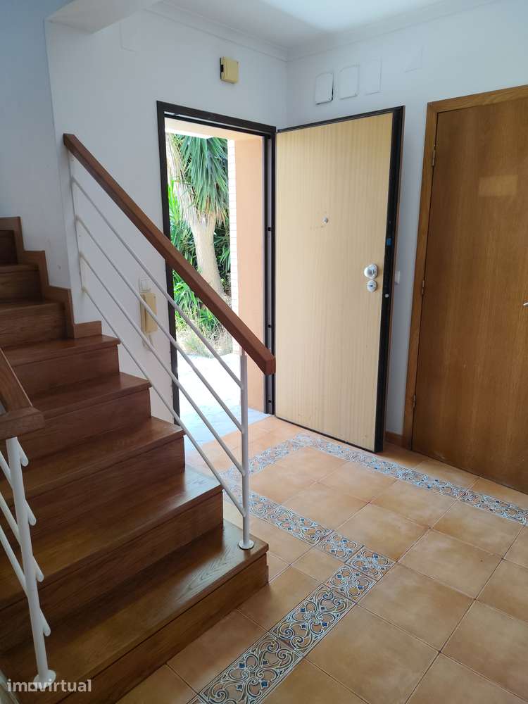 Vendo Moradia T 4+1 - Grande imagem: 2/23