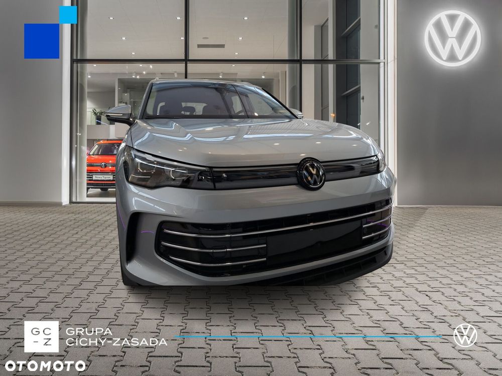 Volkswagen Tiguan - 8