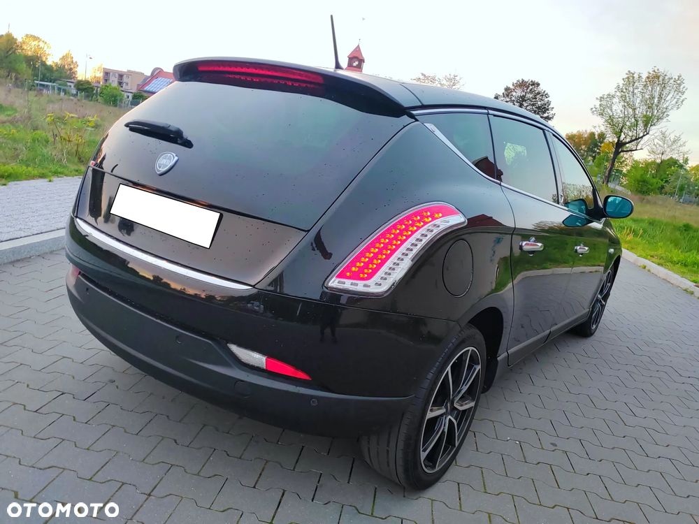 Lancia Delta 1.4 T-Jet 16v Platino - 9
