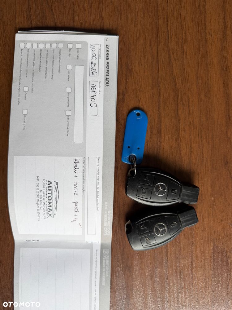 Mercedes-Benz Vito - 21