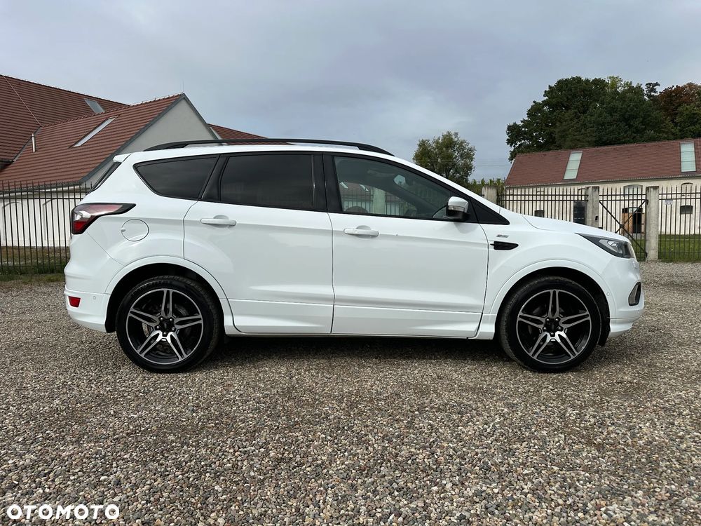 Ford Kuga 1.5 EcoBoost 2x4 ST-Line - 7