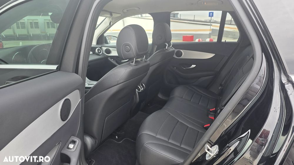 Mercedes-Benz GLC 220 d 4MATIC 9G-TRONIC - 21