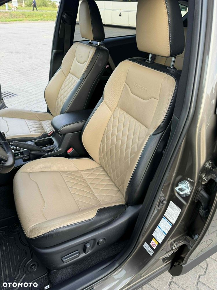 Toyota RAV4 Hybrid Prestige 4x4 - 9
