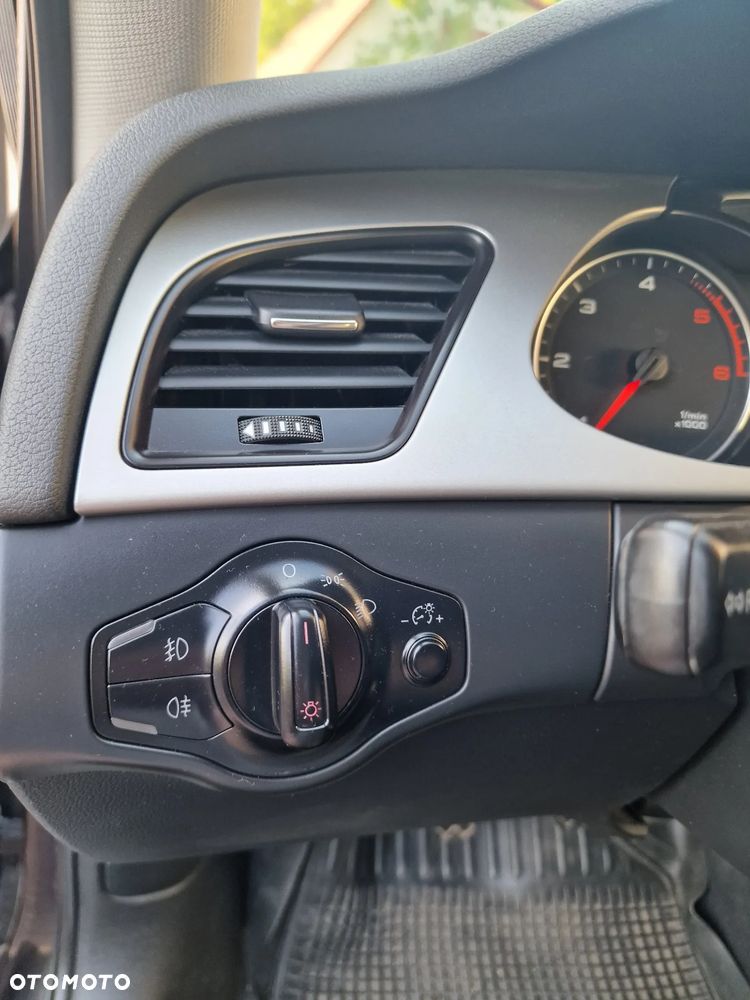 Audi A4 Limousine - 27
