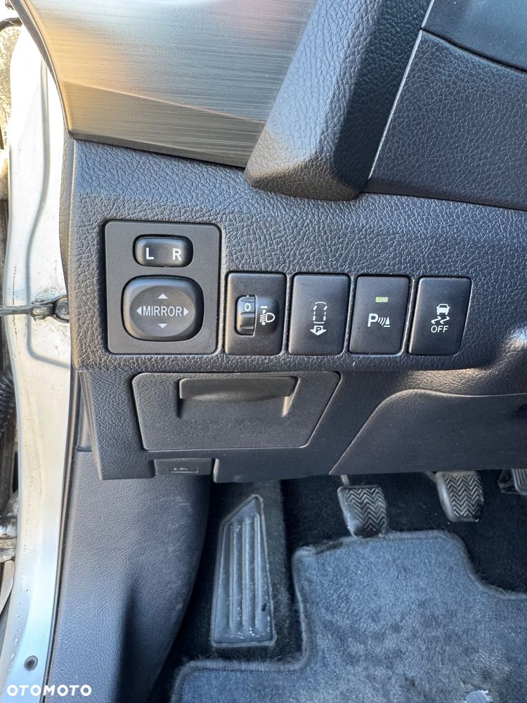 Toyota Auris 1.6 Premium - 33