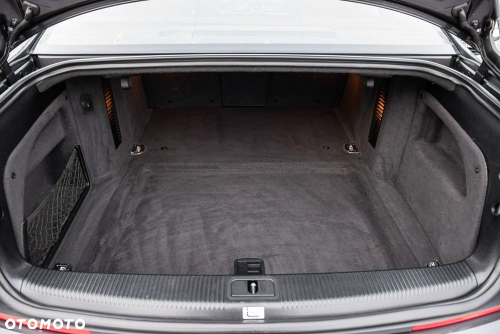 Audi A8 4.2 FSI Quattro - 33