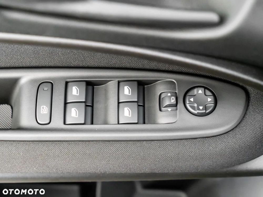 Fiat 600 1.2 Turbo Hybrid eDCT - 19