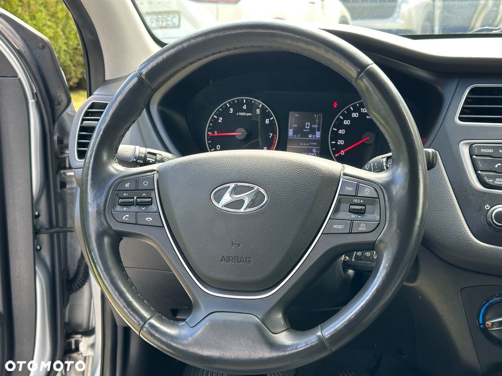 Hyundai i20 blue 1.0 T-GDI Passion Plus - 15