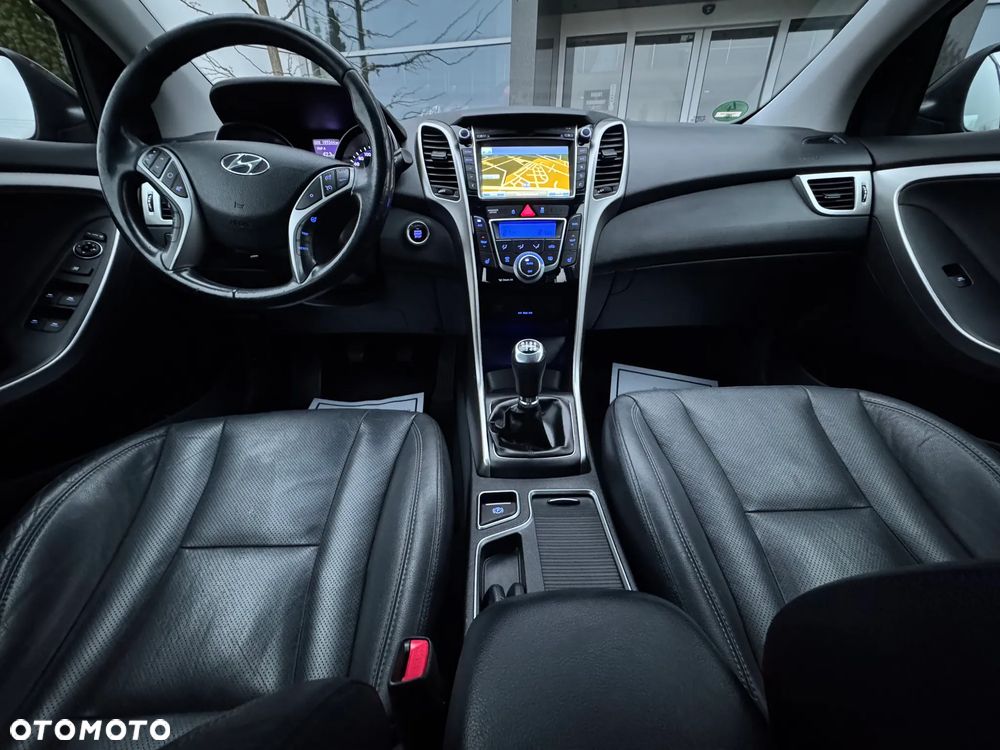 Hyundai i30 1.6 CRDi Premium - 25