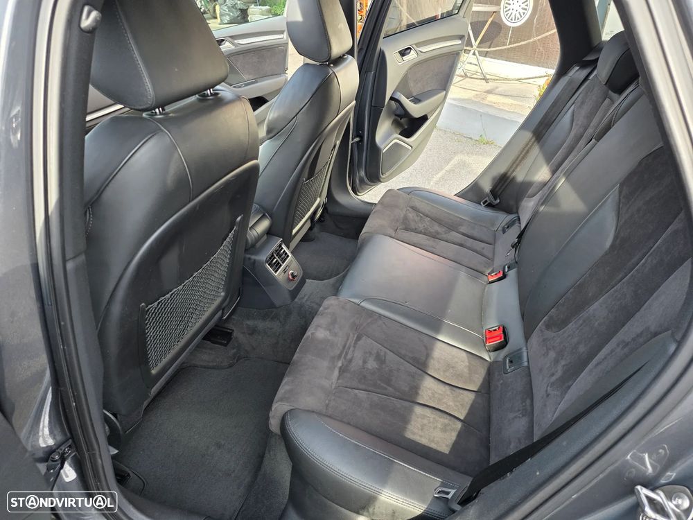 Audi A3 Sportback 2.0 TDI S-line - 19