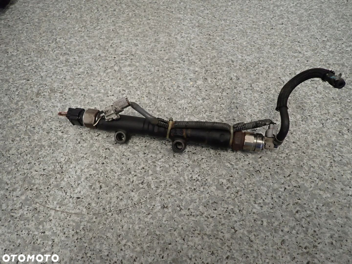 TOYOTA AVENSIS T25 COROLLA E12 COROLLA VERSO 2.0 D4D LISTWA WTRYSKOWA - 5