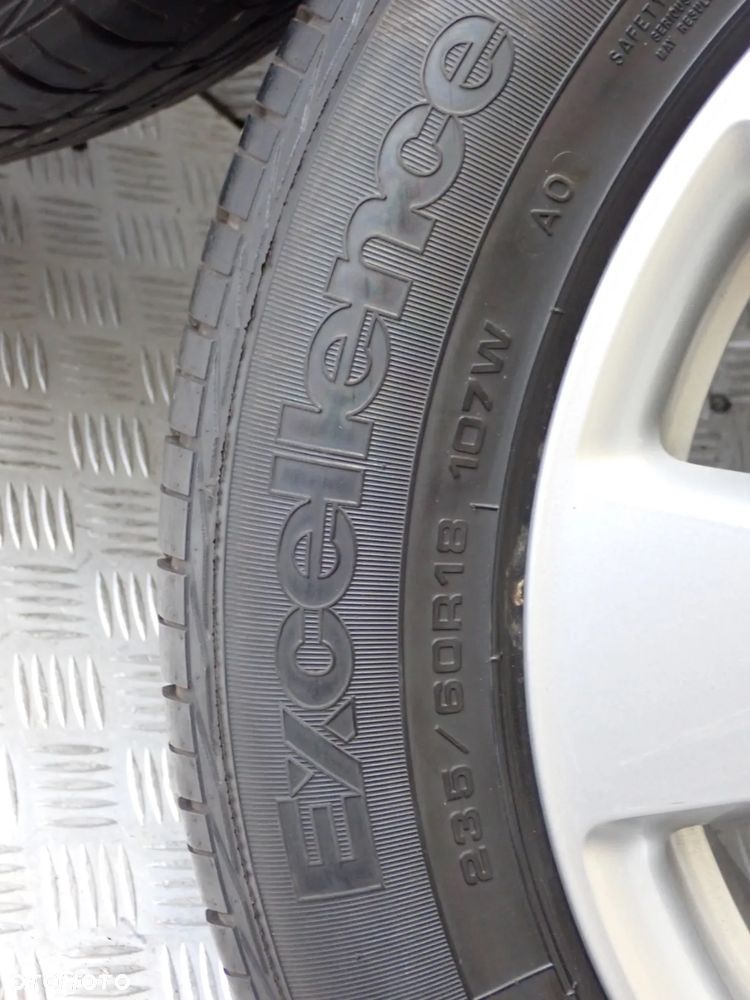 KOŁA FELGI ALUMINIOWE AUDI Q7 7,5JX18 ET 53 5X130  4L0601025BG  Z OPONAMI LATO  GOOD YEAR  235/60/18 - 11