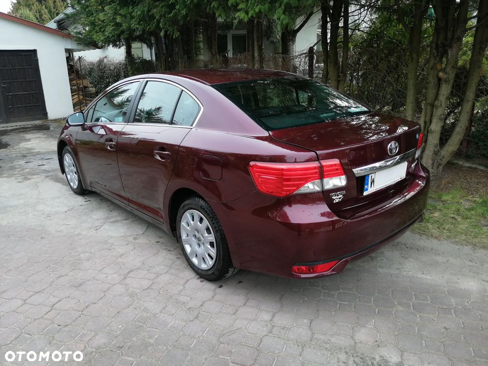Toyota Avensis 2.0 D-4D Active - 7