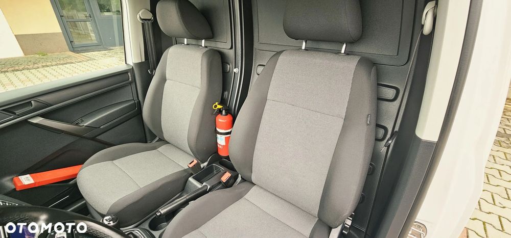 Volkswagen Caddy Bussines - 35