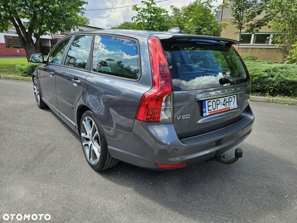 Volvo V50 DPF D2 Summum - 3