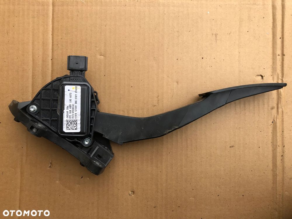 Potencjometr pedał gazu FK72-9F836 Range Rover Evoque - 2