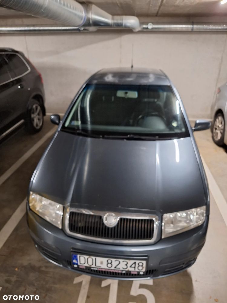 Skoda Fabia 2005 photo 3