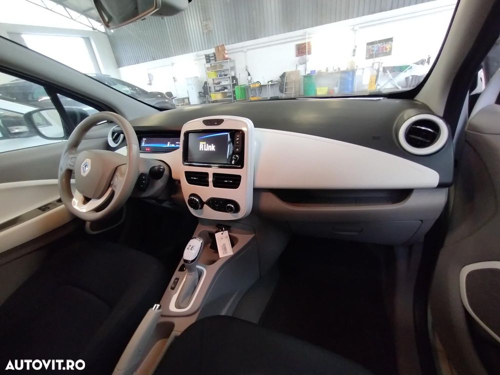 Renault ZOE - 8