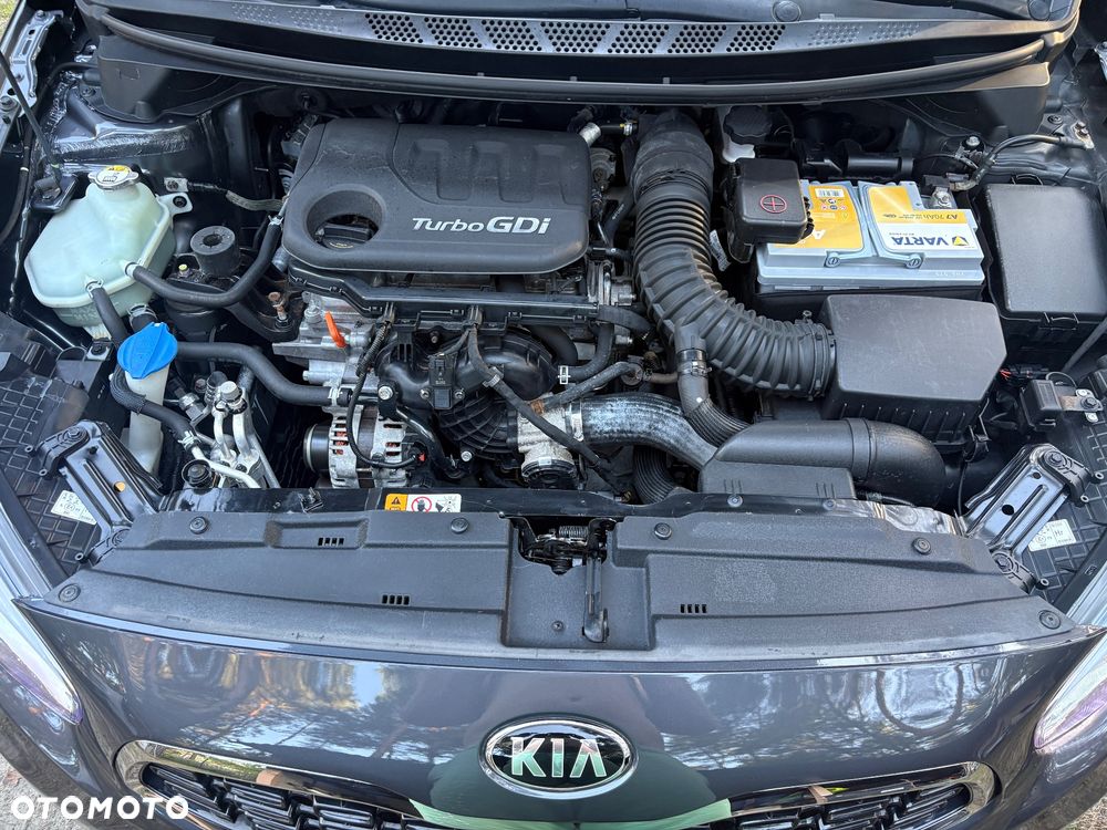 Kia Ceed - 8