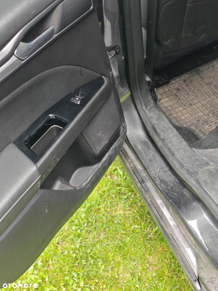 Ford Mondeo 2.0 TDCi Titanium PowerShift - 2