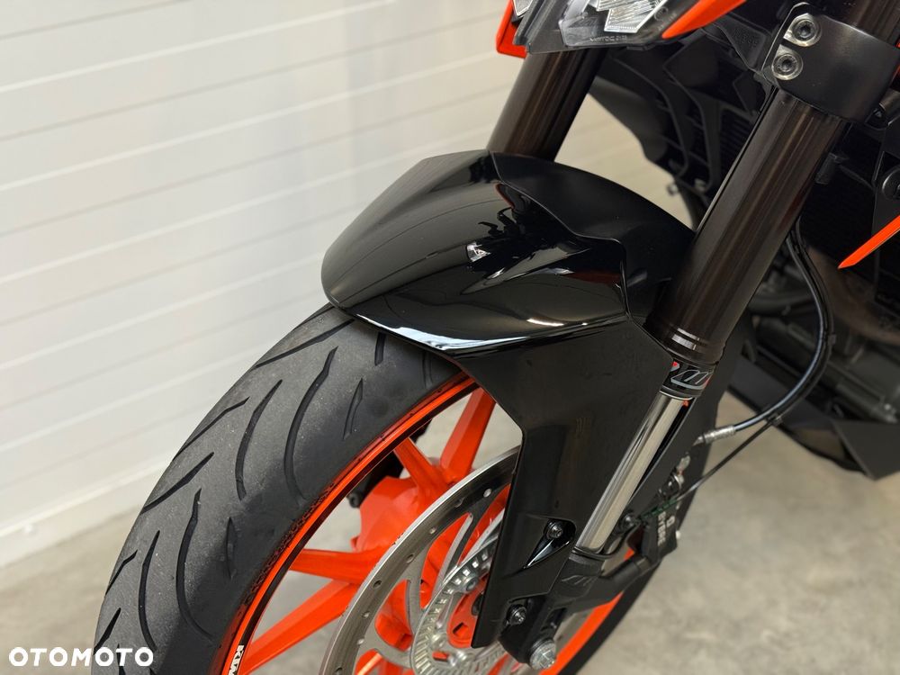 KTM Duke - 23
