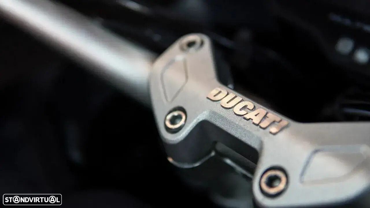 Ducati Multistrada 1200 S - 38