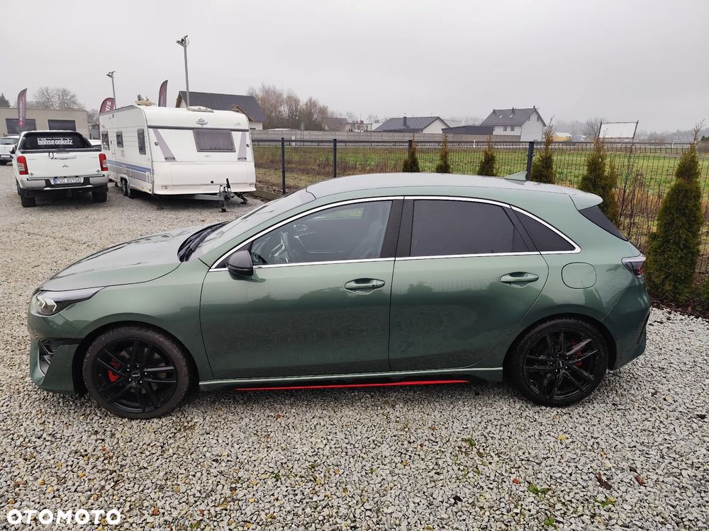 Kia Ceed 1.6 T-GDI DCT7 OPF GT - 9