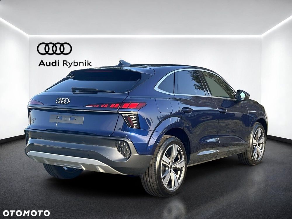 Audi Q3 Sportback - 7