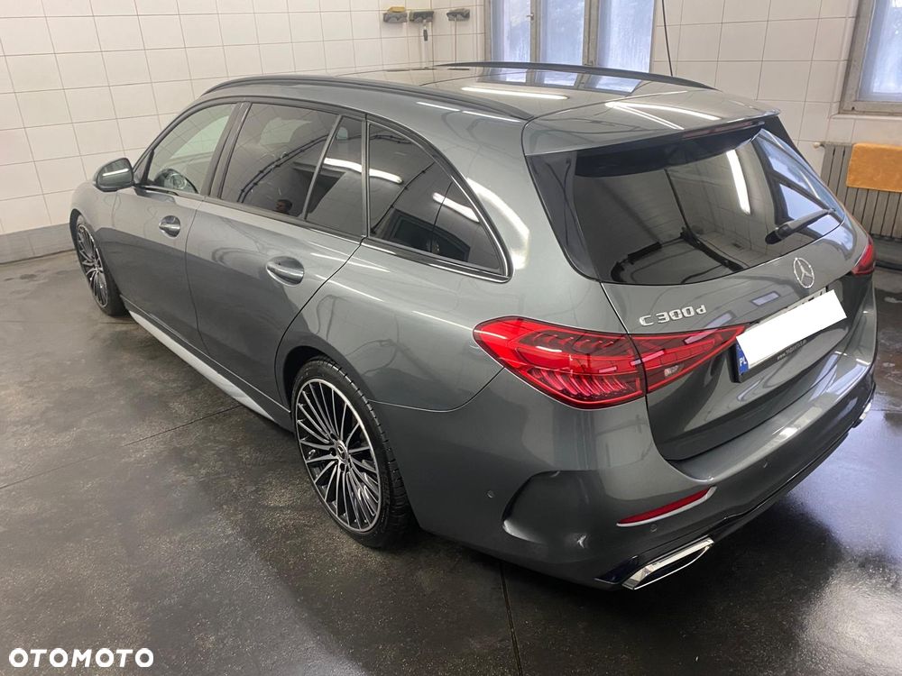 Mercedes-Benz Klasa C 300 d mHEV 4-Matic AMG - 2