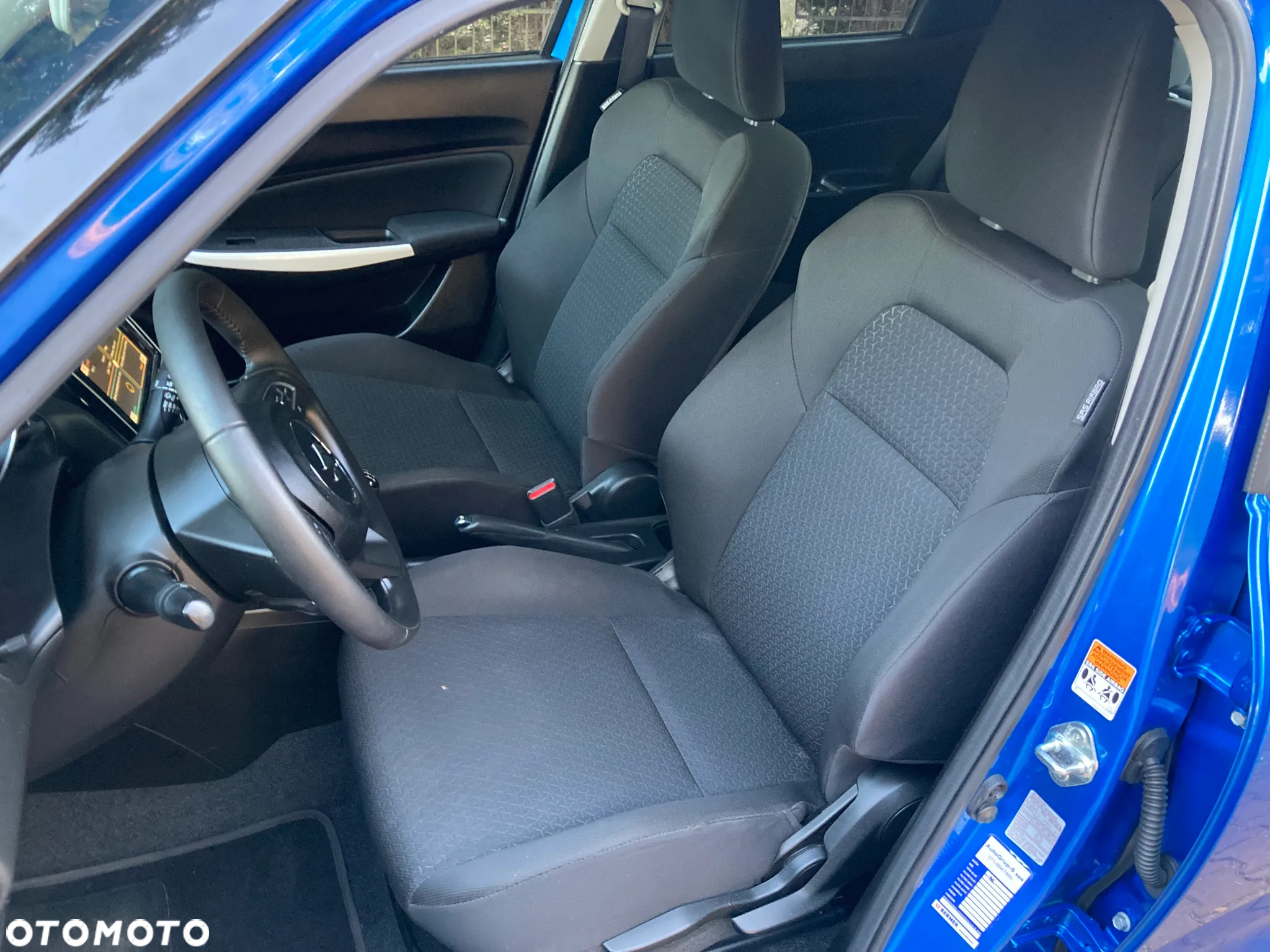 Suzuki Swift 1.2 Dualjet Hybrid Comfort - 12