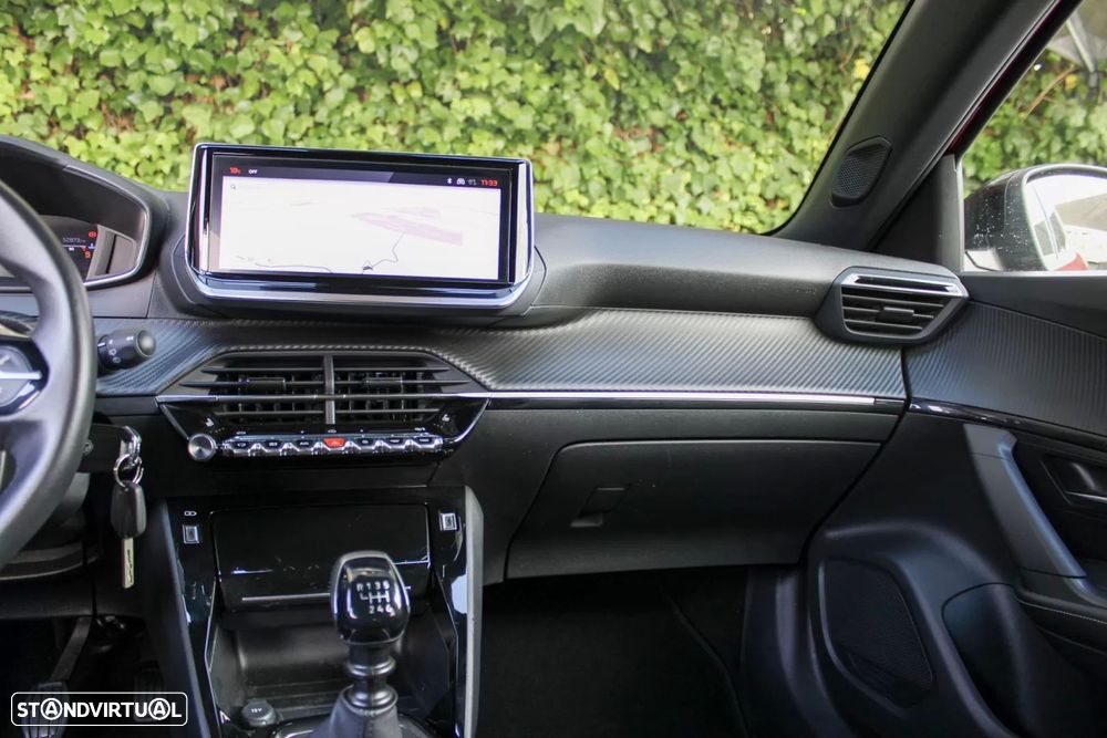 Peugeot 2008 1.2 PureTech Allure - 18