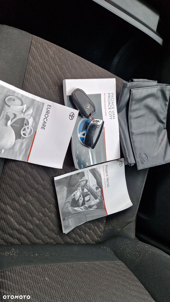 Toyota Proace Verso 2,0-l-D-4D L2 (8-Si.) Autm Team Deutschland - 23