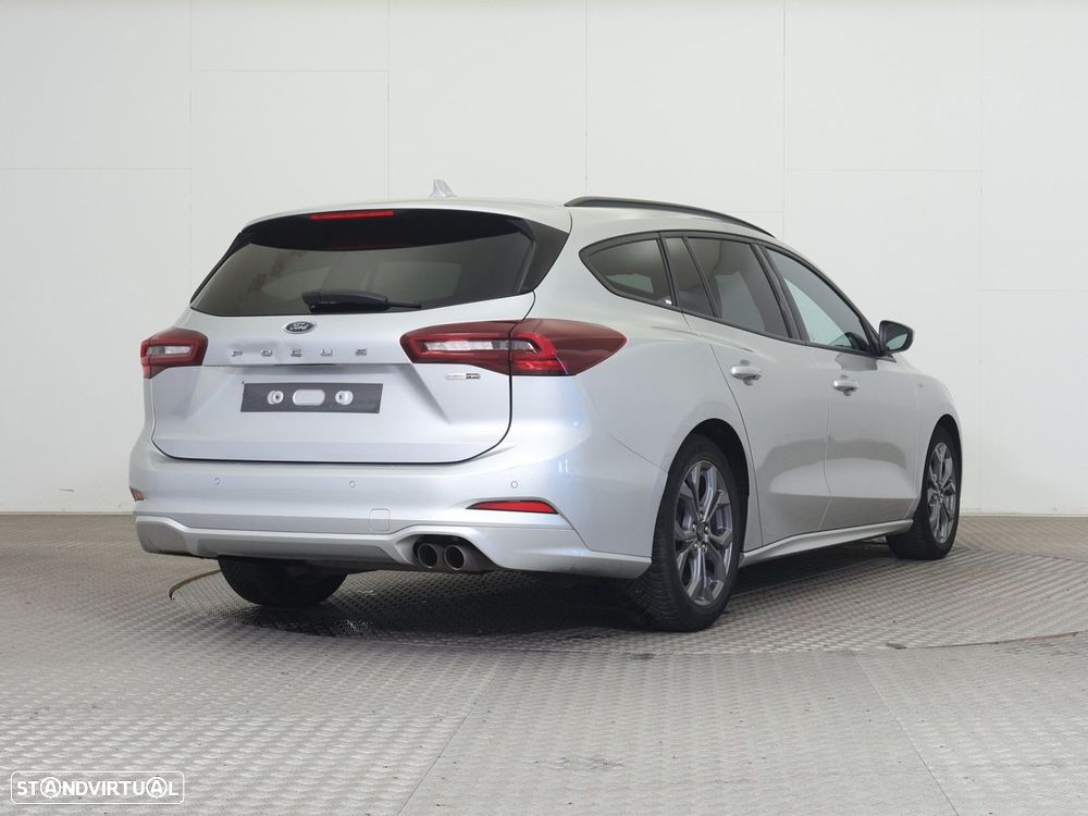 Ford Focus SW 1.0 EcoBoost MHEV ST-Line - 21