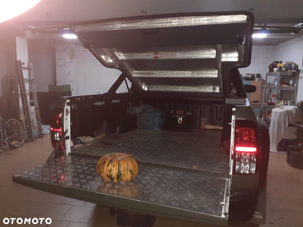 Toyota Hilux 2.4 D-4D Extra Cab DLX 4x4 - 9