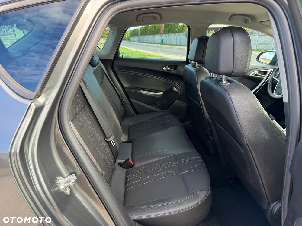 Opel Astra 1.4 Turbo ecoFLEX Start/Stop 150 Jahre - 29