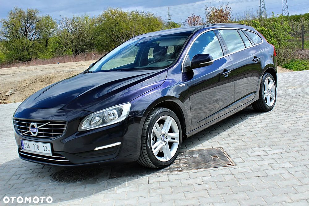 Volvo V60 D2 Geartronic Momentum - 5