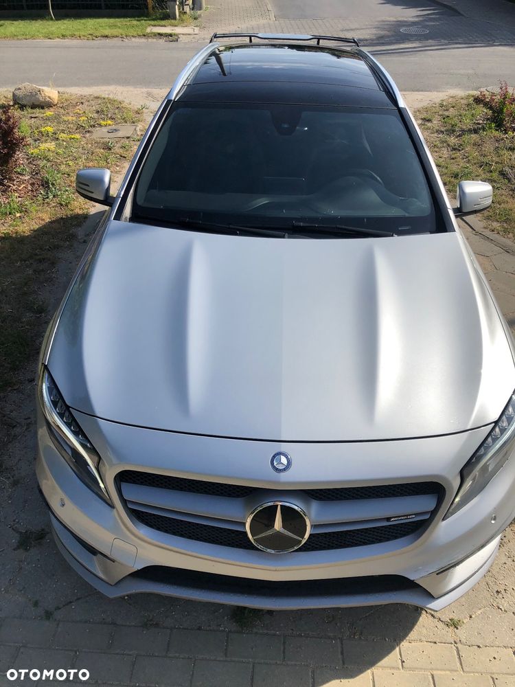 Mercedes-Benz GLA 45 AMG 4Matic 7G-DCT - 3