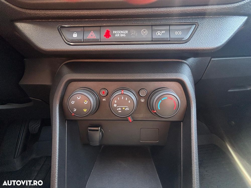 Dacia Logan TCe 90 MT6 Expression - 13