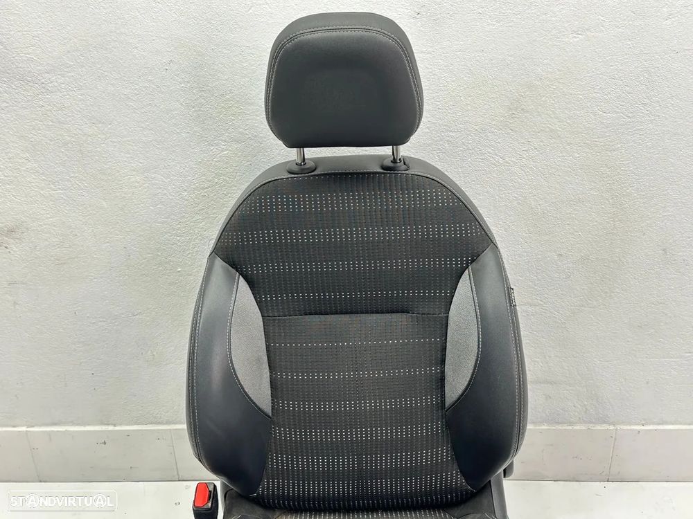 Conjunto Bancos (GT Line) - Peugeot 2008 I (2014) - 5