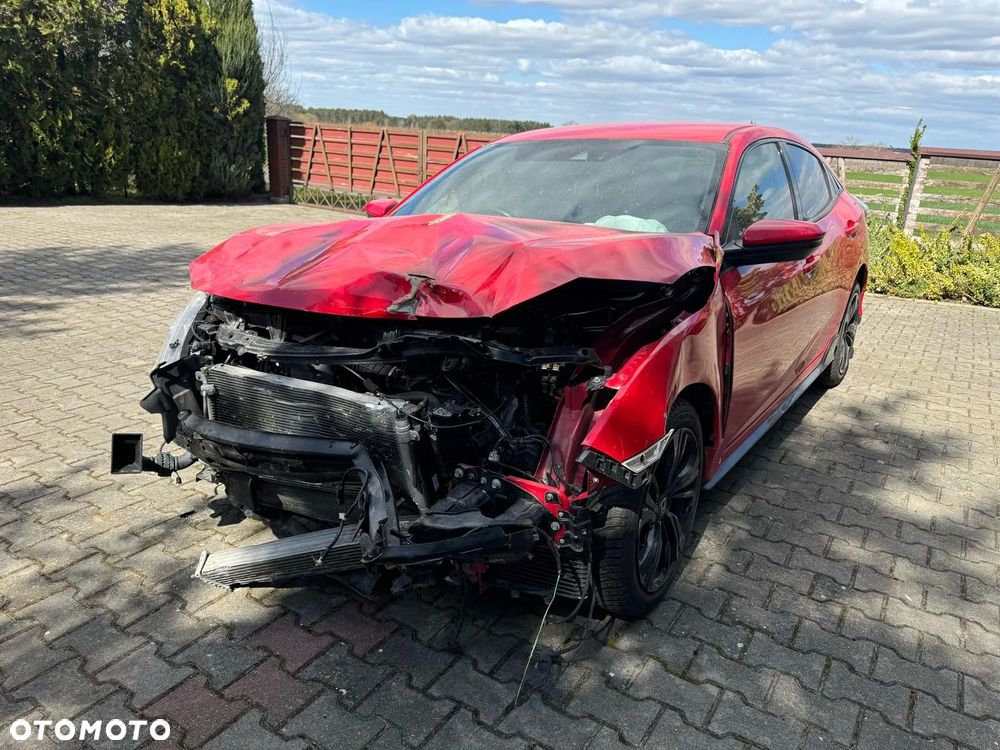 Honda Civic 1.5 i-VTEC Turbo CVT Sport - 3